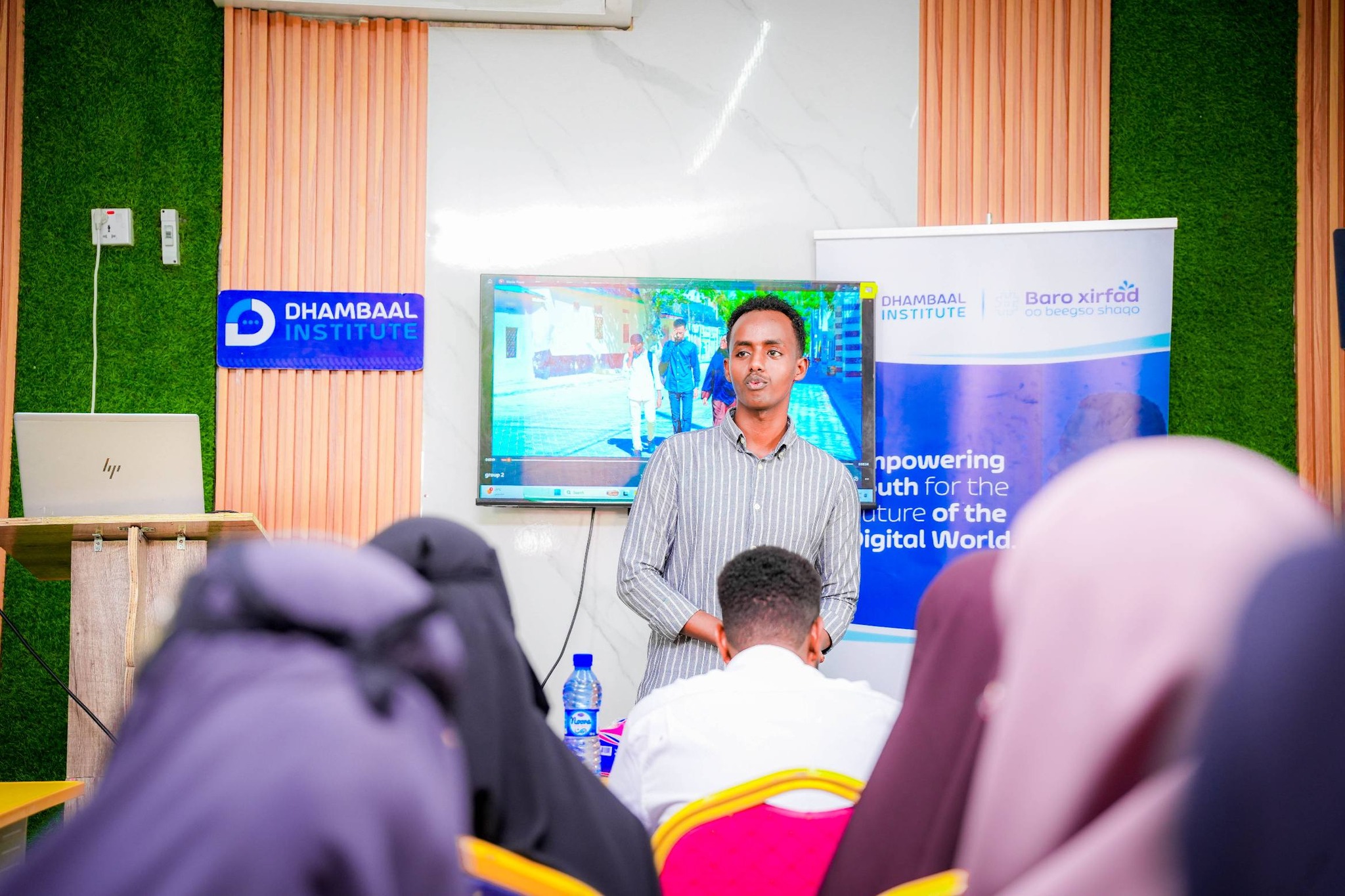 kana iska tijabo lkn wa shaqenayaa